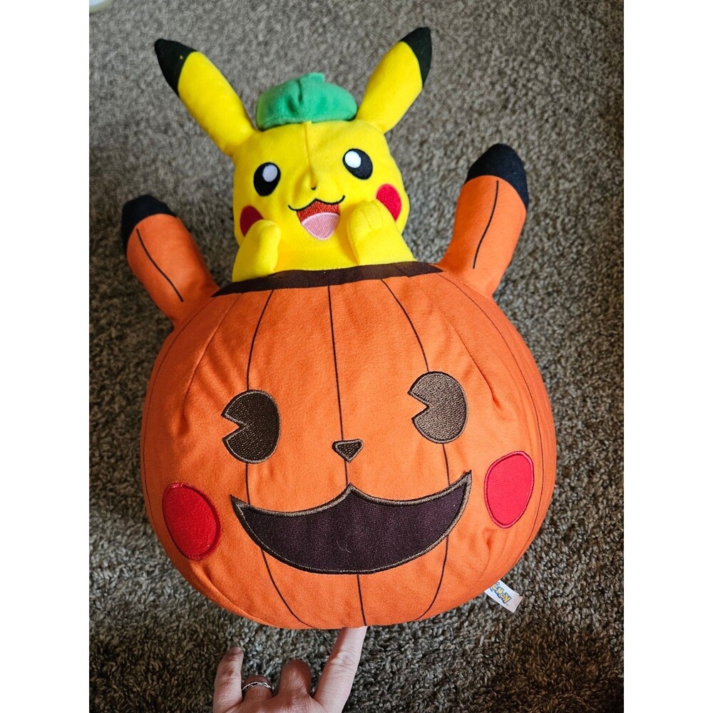 Pokemon Pikachu Pumpkin Jack o‎ Lantern Plush / Toy Factory Approx. 16" Tall